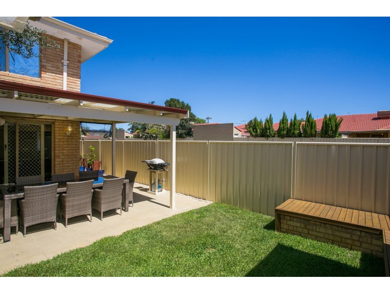2/5 Camden Street, Dianella WA 6059