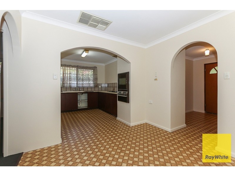 24B Littlemore Way, Eden Hill WA 6054