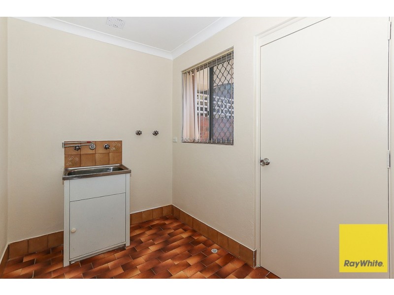 24B Littlemore Way, Eden Hill WA 6054