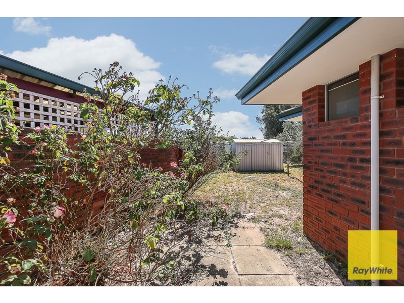 24B Littlemore Way, Eden Hill WA 6054