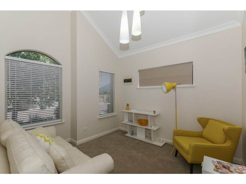 26 Laverstock Street, South Guildford WA 6055