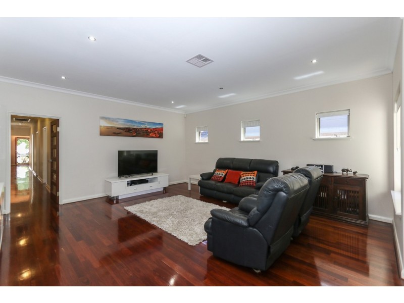 26 Laverstock Street, South Guildford WA 6055