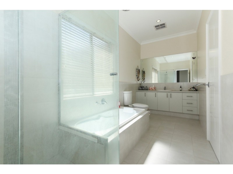 26 Laverstock Street, South Guildford WA 6055