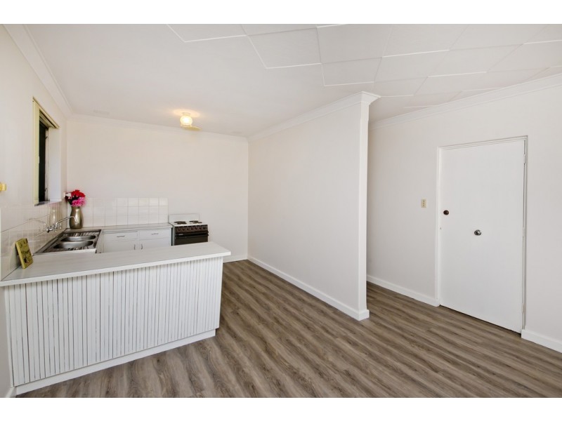 1/317 The Strand, Dianella WA 6059