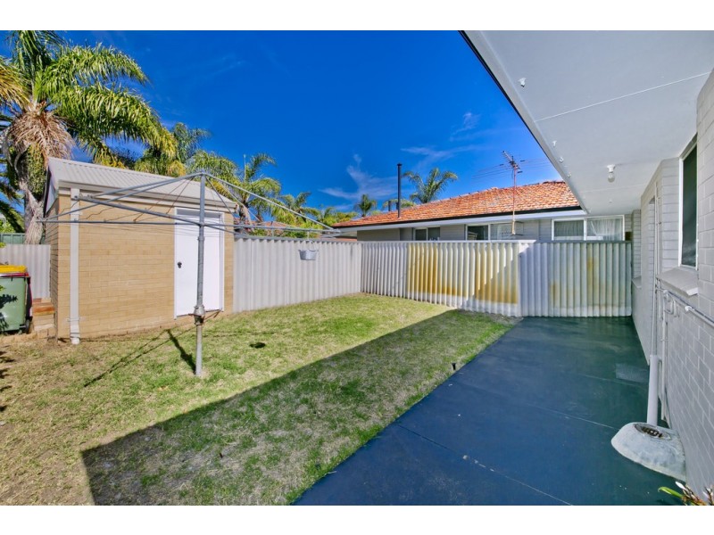 1/317 The Strand, Dianella WA 6059