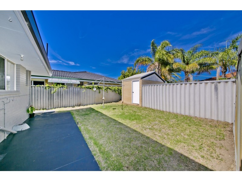 1/317 The Strand, Dianella WA 6059