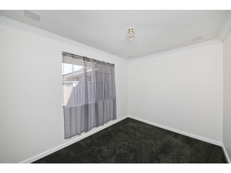 1/317 The Strand, Dianella WA 6059