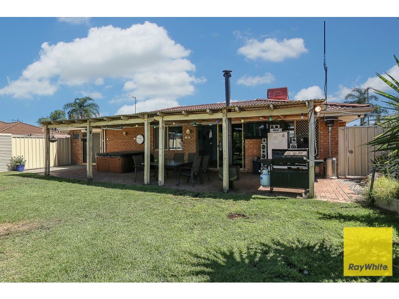 16 Grande Way, Beechboro WA 6063