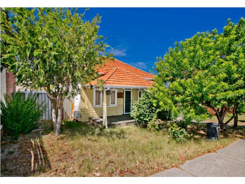 16, 18, 20 Beechboro Road South, Bayswater WA 6053