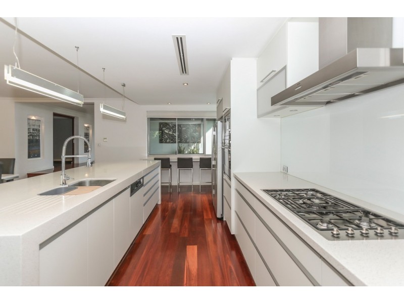 21 Kianga Crescent, Burns Beach WA 6028