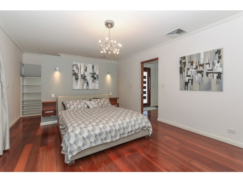 21 Kianga Crescent, Burns Beach WA 6028