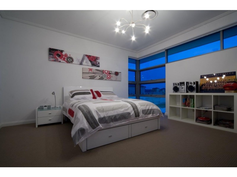 21 Kianga Crescent, Burns Beach WA 6028