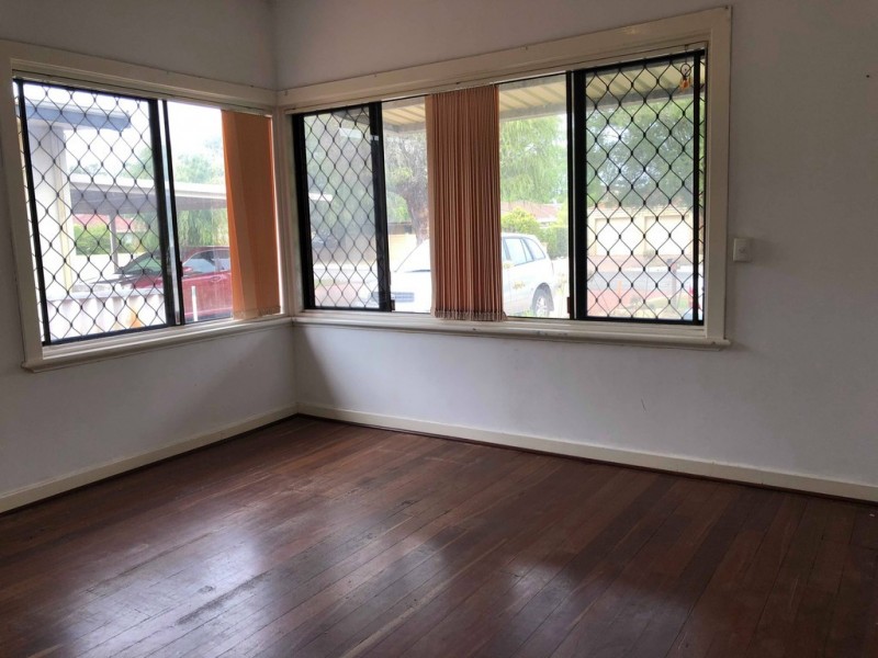 162 Birkett, Dianella WA 6059