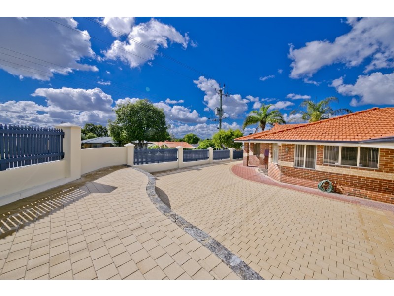 20 Conto Avenue, Dianella WA 6059