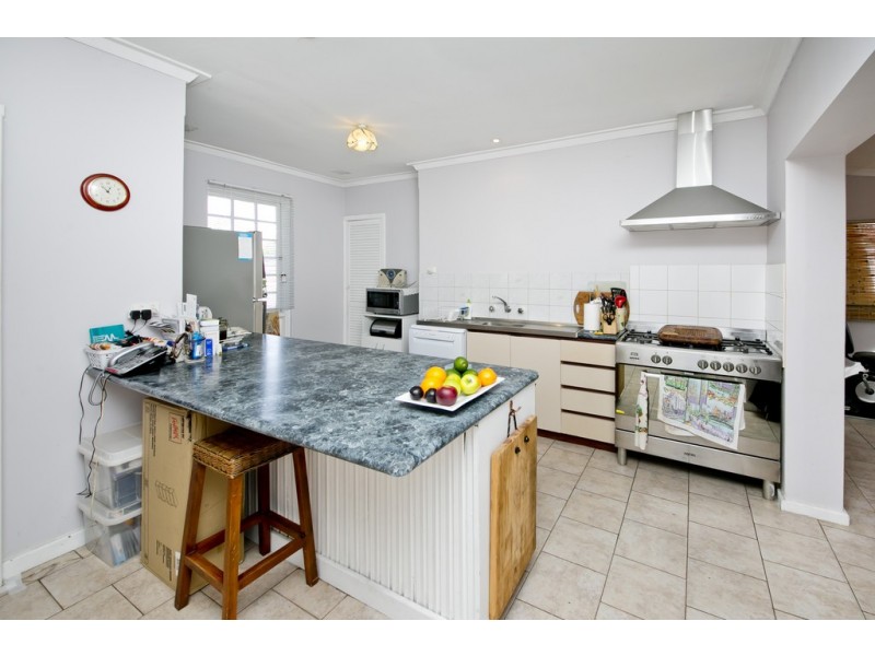 13 Collingwood Street, Dianella WA 6059