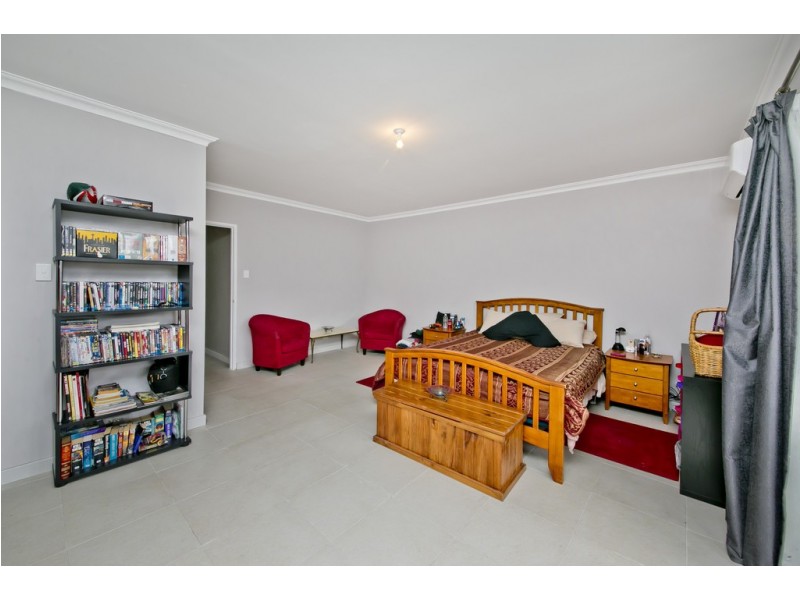 13 Collingwood Street, Dianella WA 6059