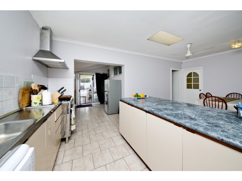 13 Collingwood Street, Dianella WA 6059