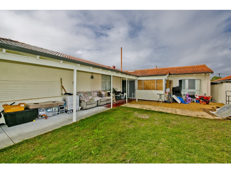 13 Collingwood Street, Dianella WA 6059