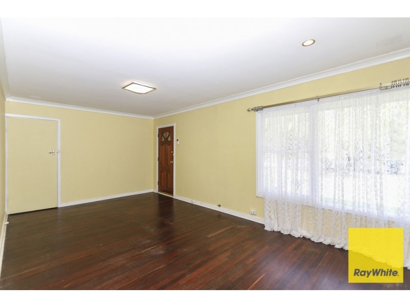 33 Weddall Road, Lockridge WA 6054