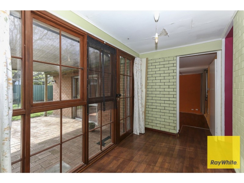 33 Weddall Road, Lockridge WA 6054