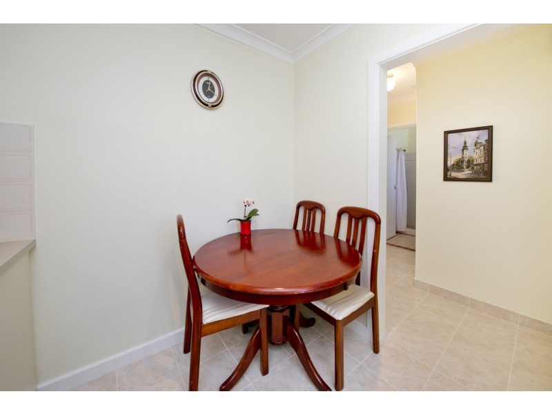 8/90 Wanneroo Road, Yokine WA 6060