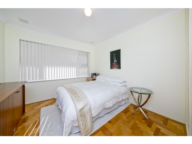 8/90 Wanneroo Road, Yokine WA 6060