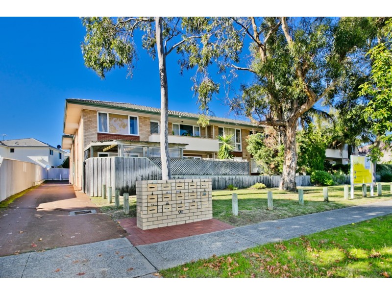 8/90 Wanneroo Road, Yokine WA 6060