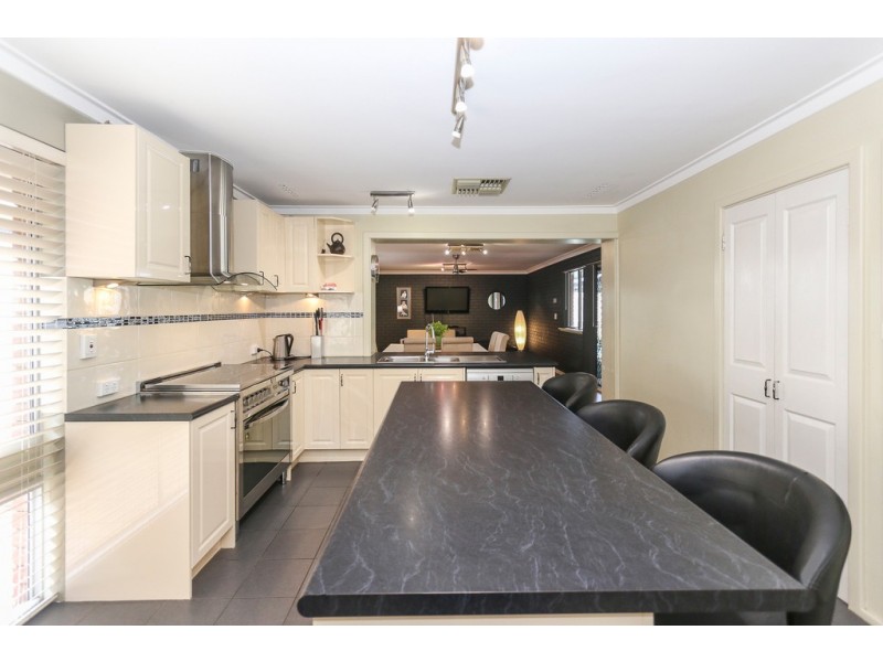 40 Penzance Street, Bassendean WA 6054