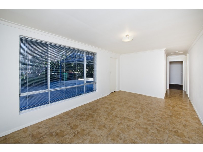 29 Gatton Way, Embleton WA 6062