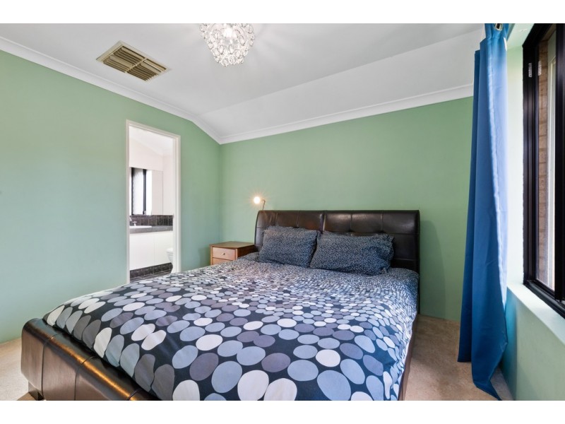 2 Kickett Court, Lockridge WA 6054