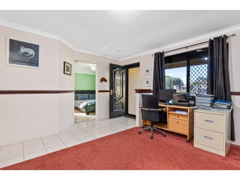 2 Kickett Court, Lockridge WA 6054