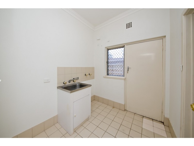 1/13 Avery Avenue, Dianella WA 6059