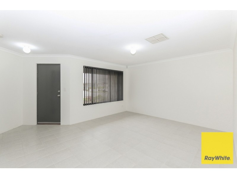 7 Bonarda Way, Caversham WA 6055