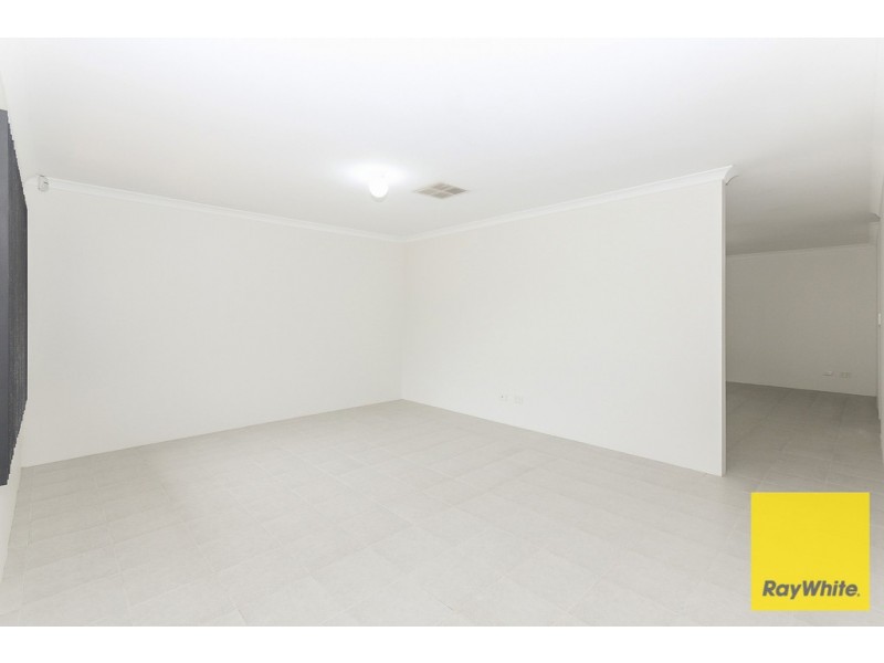 7 Bonarda Way, Caversham WA 6055