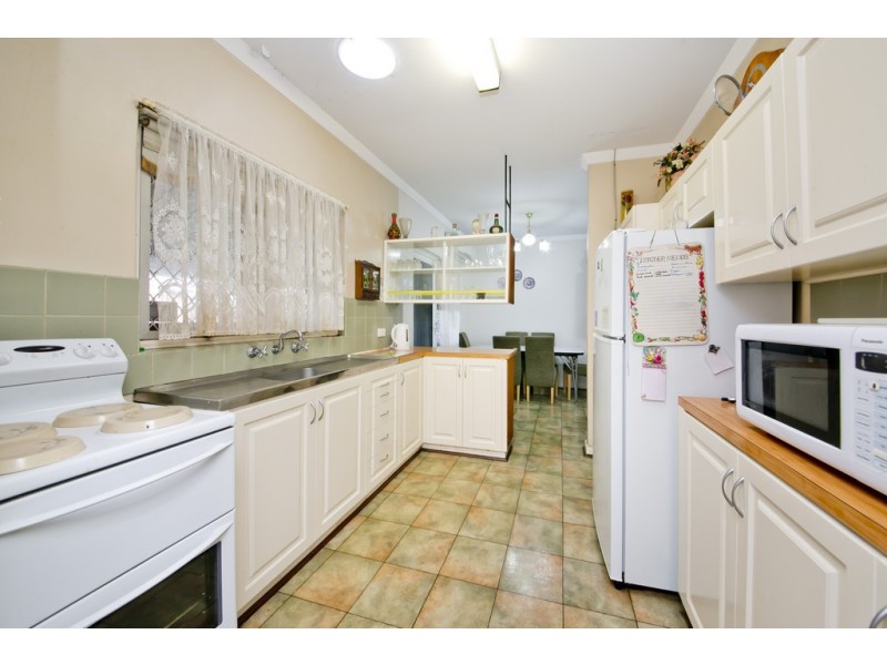 73 Valerie Street, Dianella WA 6059