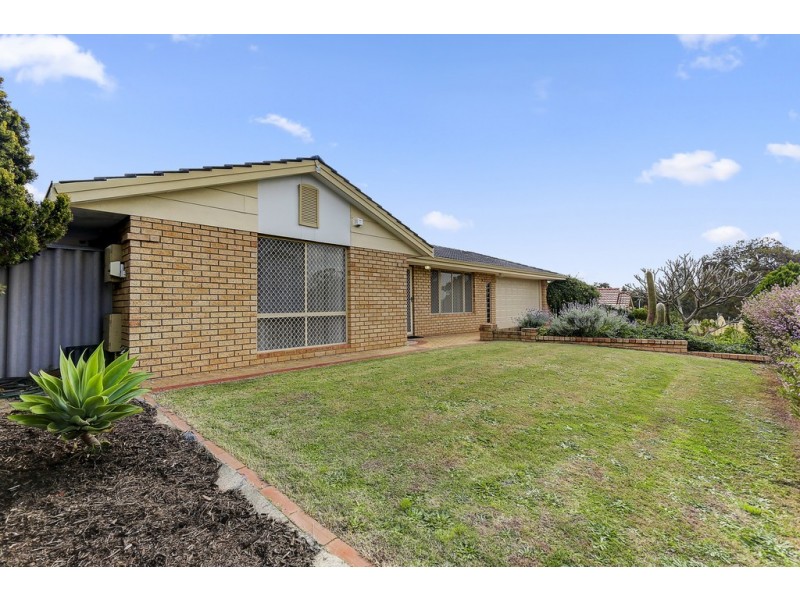 21 St Lawrence Drive, Beechboro WA 6063