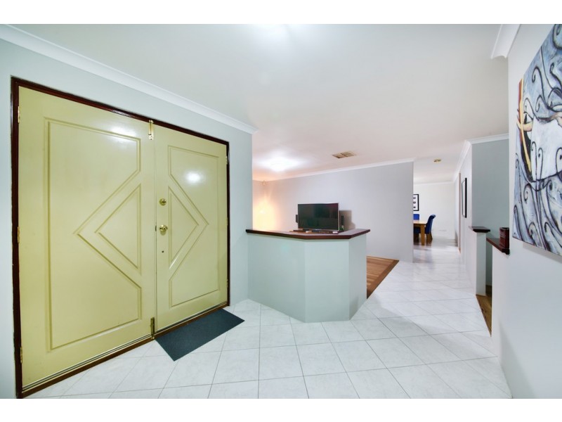 29 Englefield Retreat, Landsdale WA 6065