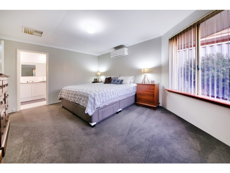 29 Englefield Retreat, Landsdale WA 6065