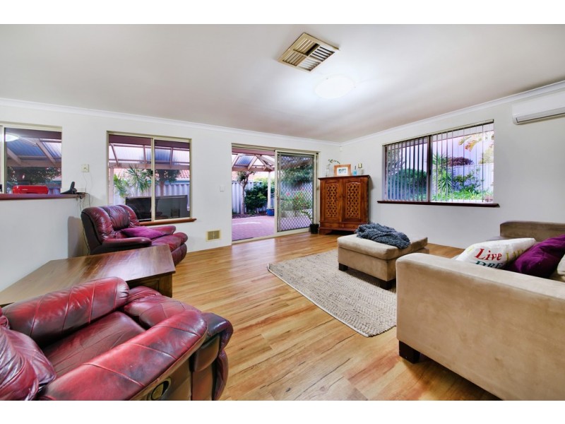 29 Englefield Retreat, Landsdale WA 6065