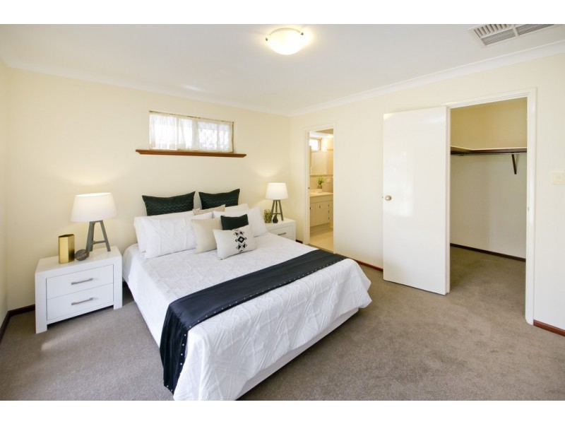 14 Rosewood Crescent, Dianella WA 6059