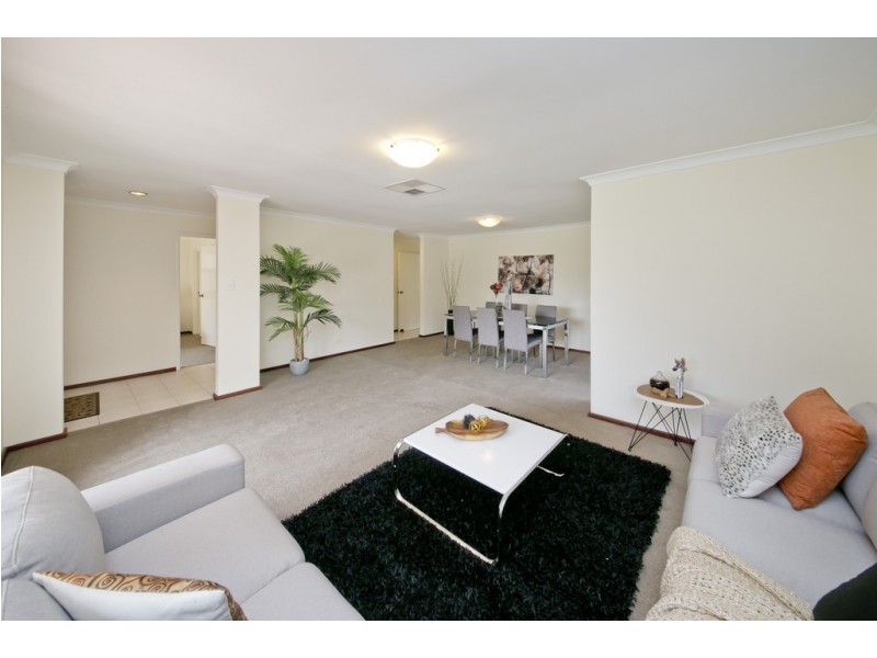 14 Rosewood Crescent, Dianella WA 6059