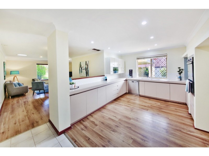 14 Rosewood Crescent, Dianella WA 6059