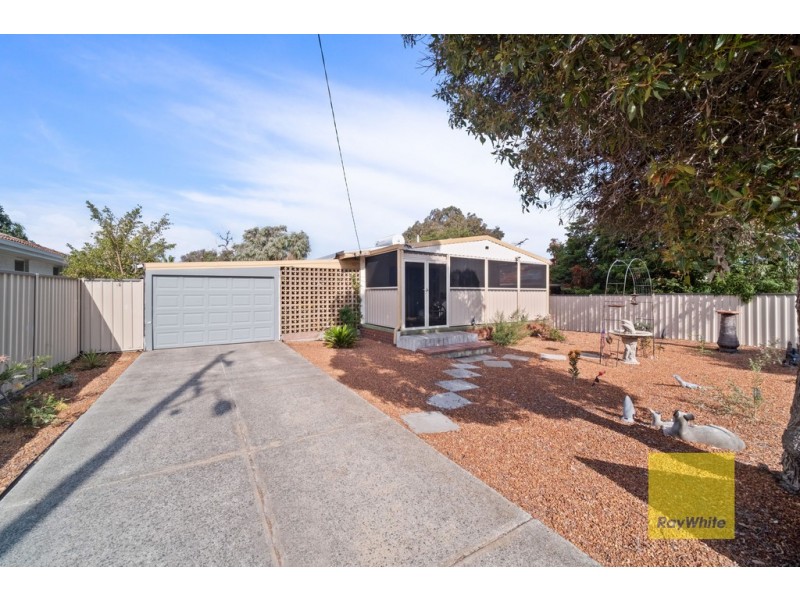19 Altone Road, Lockridge WA 6054