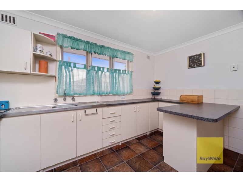 19 Altone Road, Lockridge WA 6054