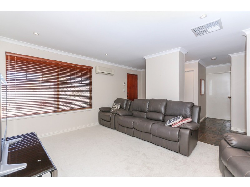 21 Penlea Glade, Kiara WA 6054