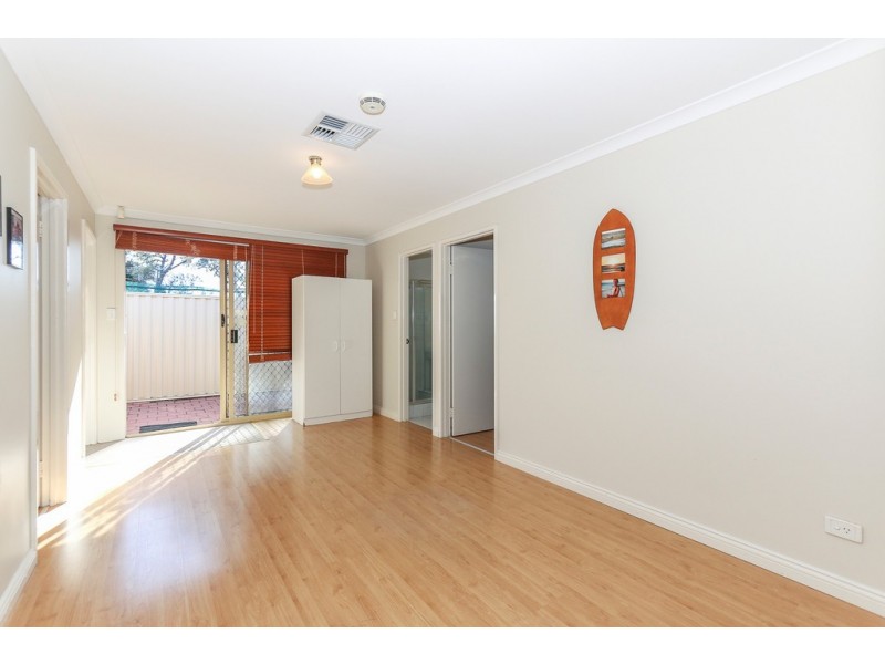 21 Penlea Glade, Kiara WA 6054