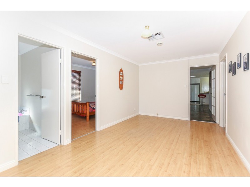 21 Penlea Glade, Kiara WA 6054