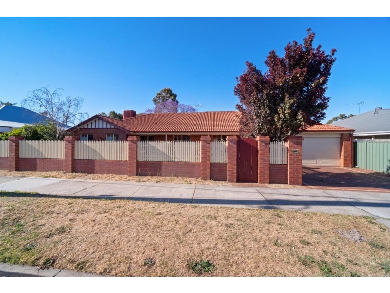 8 Success Road, Bassendean WA 6054