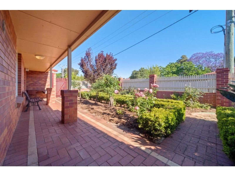 8 Success Road, Bassendean WA 6054