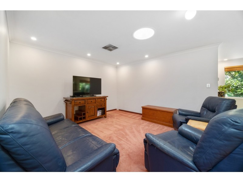 8 Success Road, Bassendean WA 6054